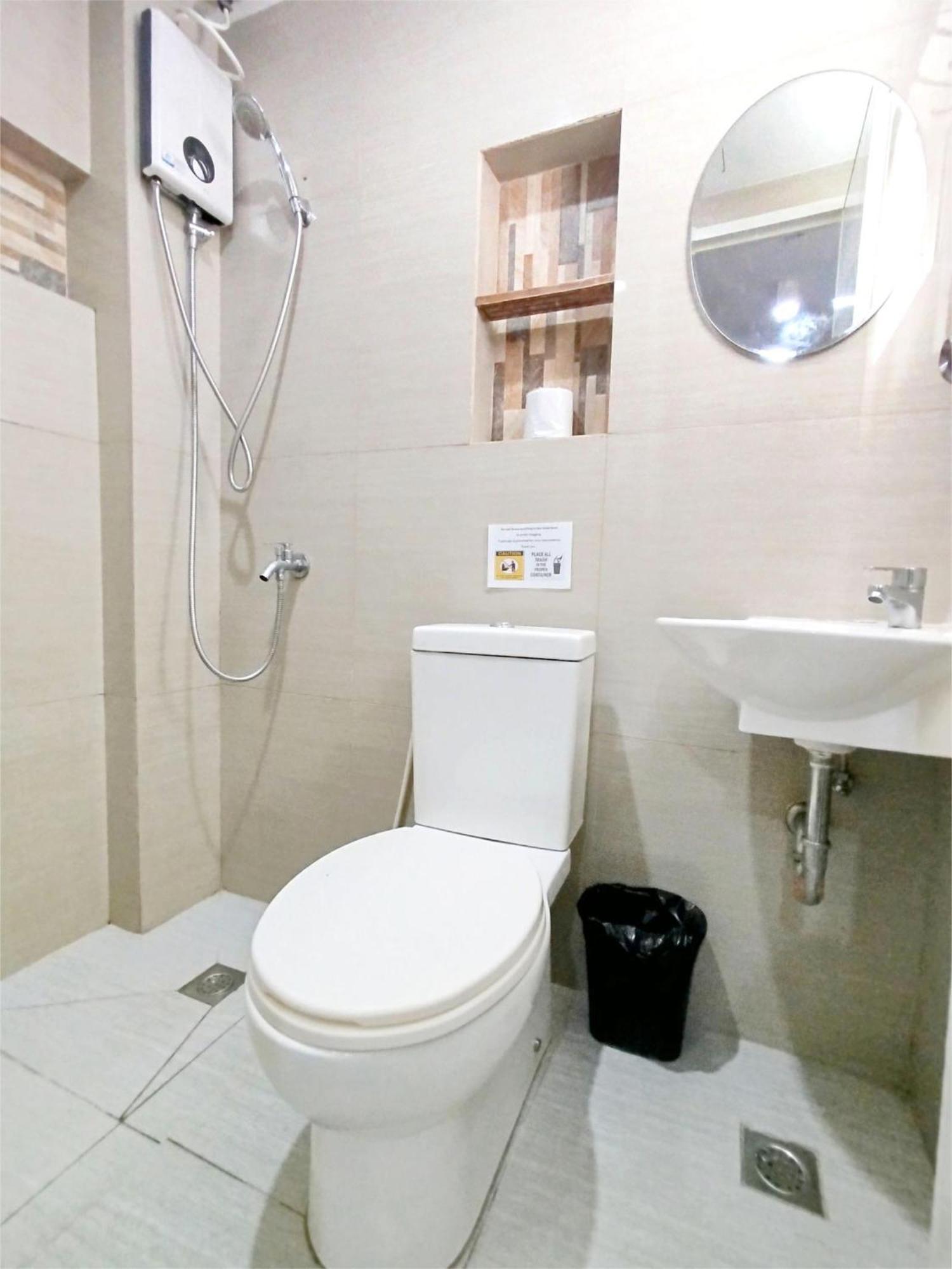 Sulit Budget Hotel Vmapa Manila Quarto foto